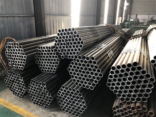 来宾小口径厚壁无缝钢管