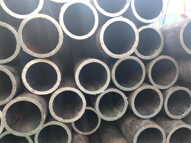 来宾27simn无缝钢管厂