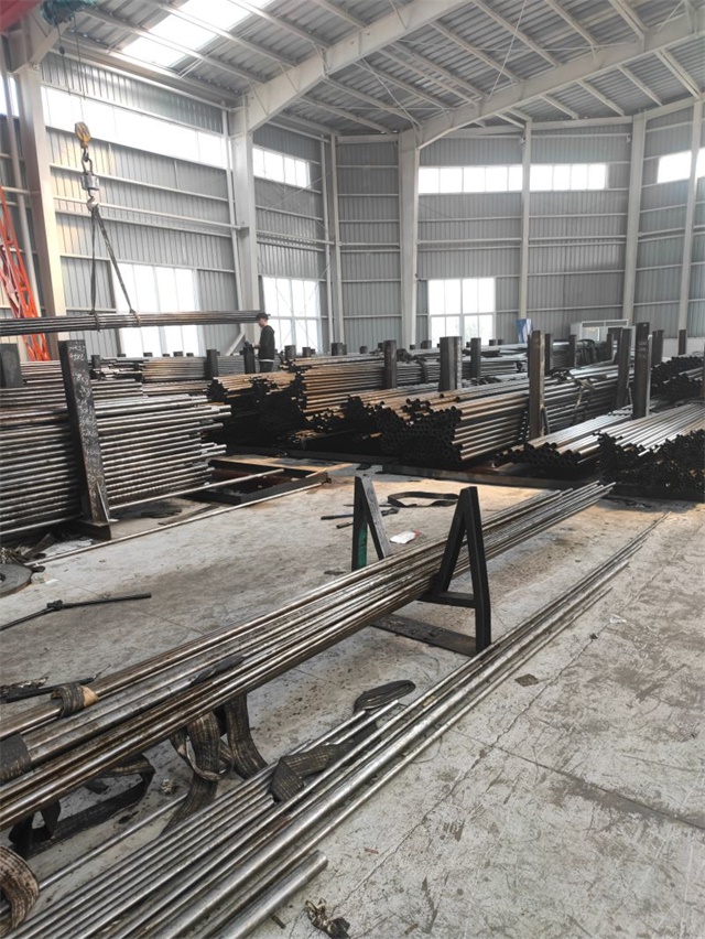 来宾小口径精密光亮无缝钢管